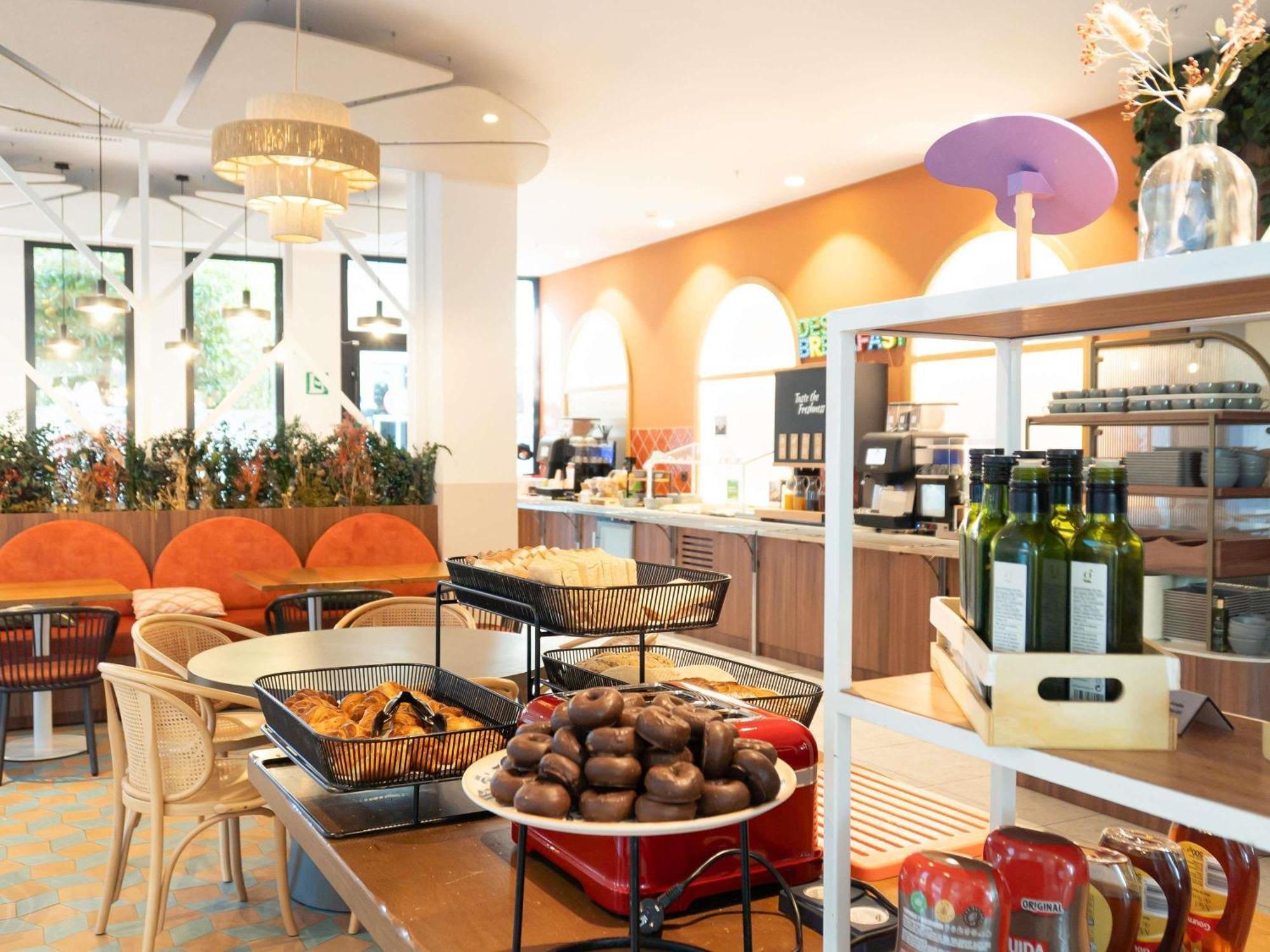Ibis Styles Sevilla City Santa Justa ภายนอก รูปภาพ