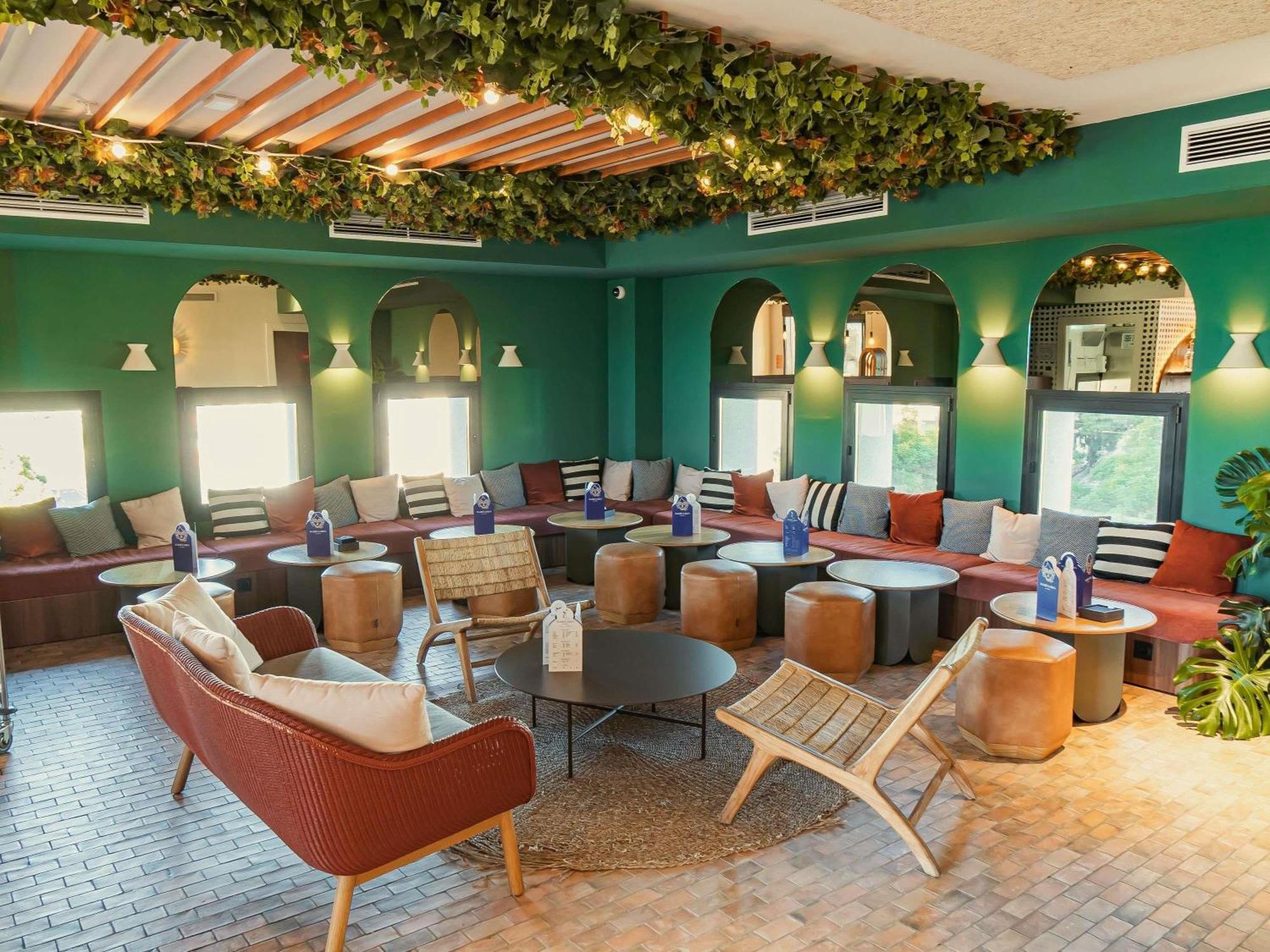 Ibis Styles Sevilla City Santa Justa ภายนอก รูปภาพ