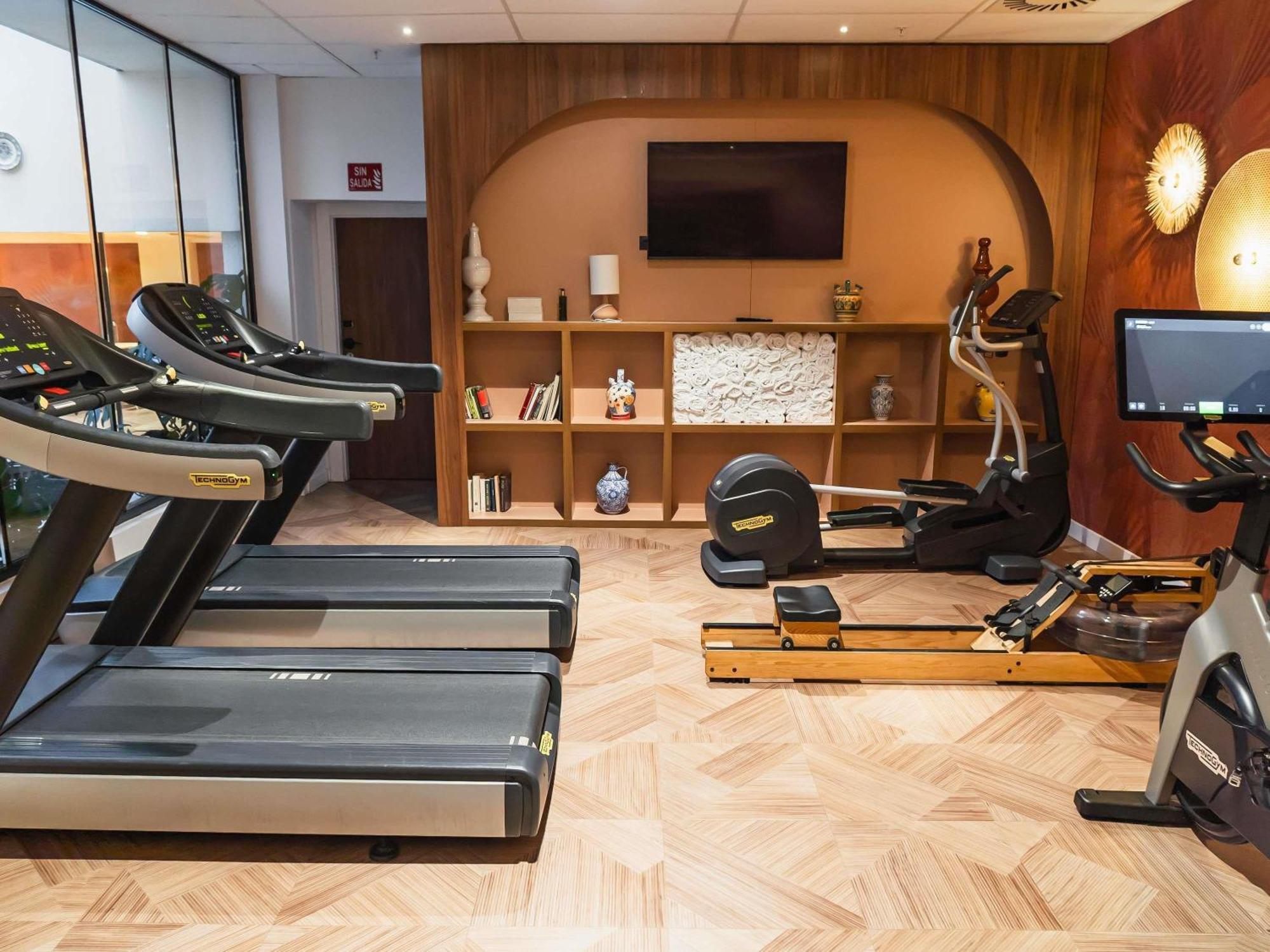 Ibis Styles Sevilla City Santa Justa ภายนอก รูปภาพ