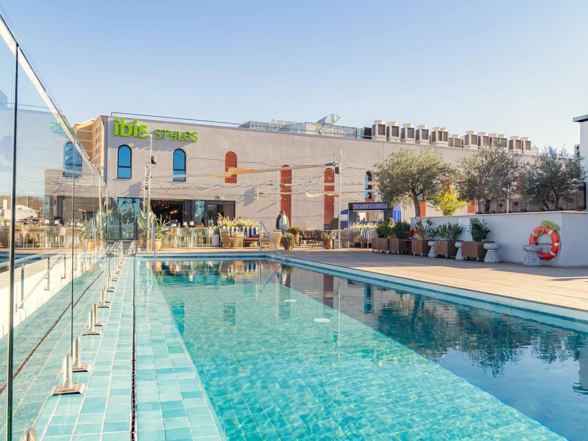 Ibis Styles Sevilla City Santa Justa ภายนอก รูปภาพ