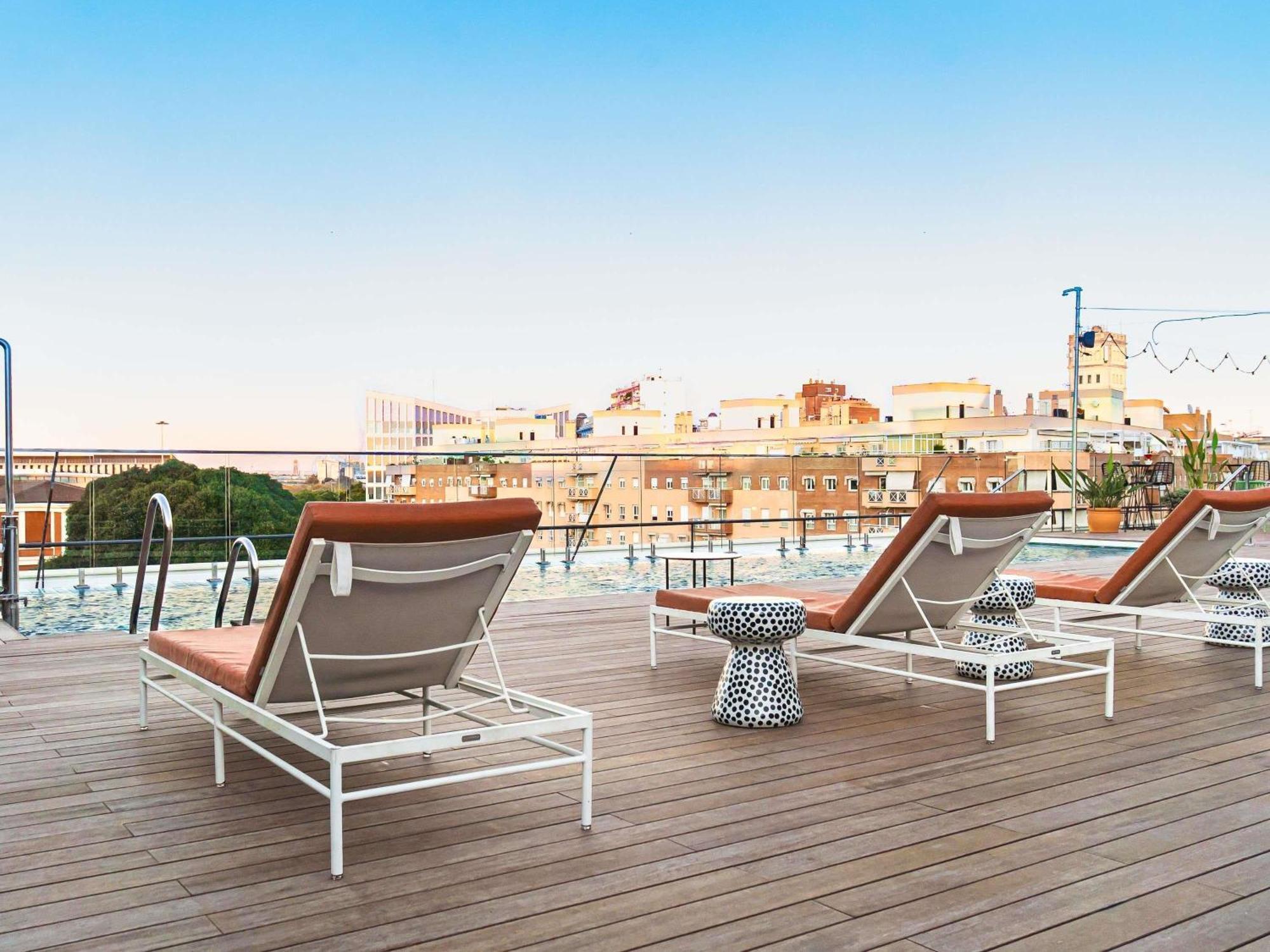 Ibis Styles Sevilla City Santa Justa ภายนอก รูปภาพ